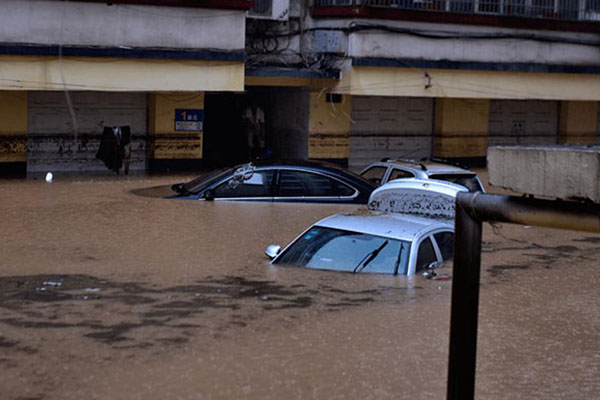 鄭州特大暴雨千年一遇圖片2 鄭州特大暴雨千年一遇圖片2