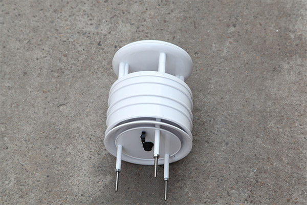 超聲波風(fēng)速風(fēng)向傳感器圖片2 超聲波風(fēng)速風(fēng)向傳感器圖片2