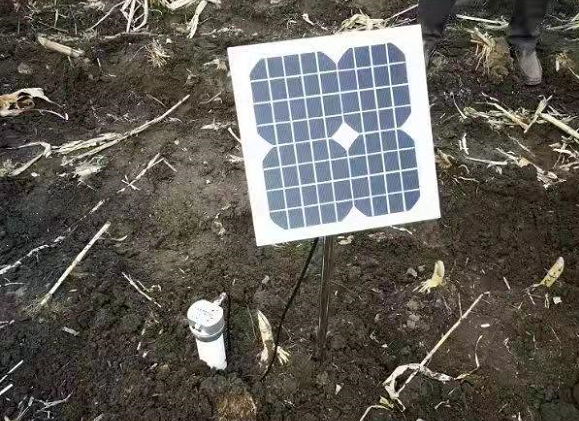 土壤墑情監(jiān)測站安裝圖片2 土壤墑情監(jiān)測站安裝圖片2