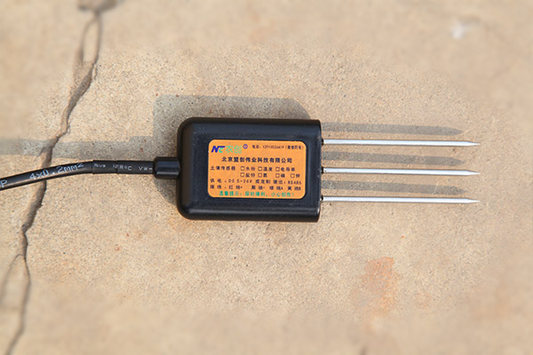 土壤養(yǎng)分傳感器圖片2 土壤養(yǎng)分傳感器圖片2