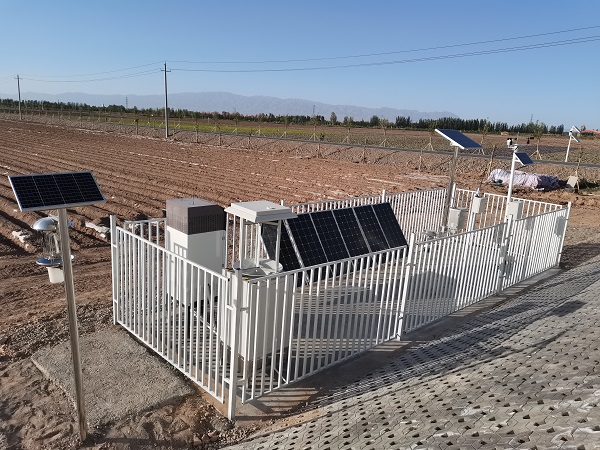 自動(dòng)蟲情測報(bào)燈圖片1 自動(dòng)蟲情測報(bào)燈圖片1