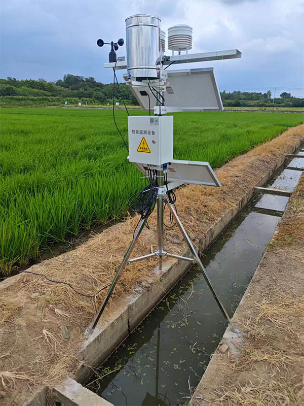 1756257885102632.jpg 便攜式氣象站 (2).jpg