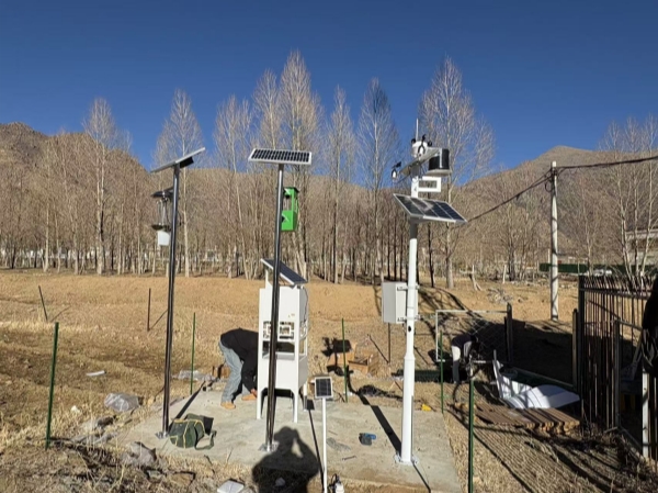 森林害蟲防控設(shè)備圖片3 森林害蟲防控設(shè)備圖片3